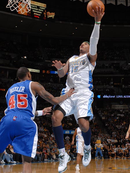 续两场失误 续两场失误