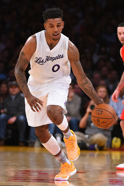 mo